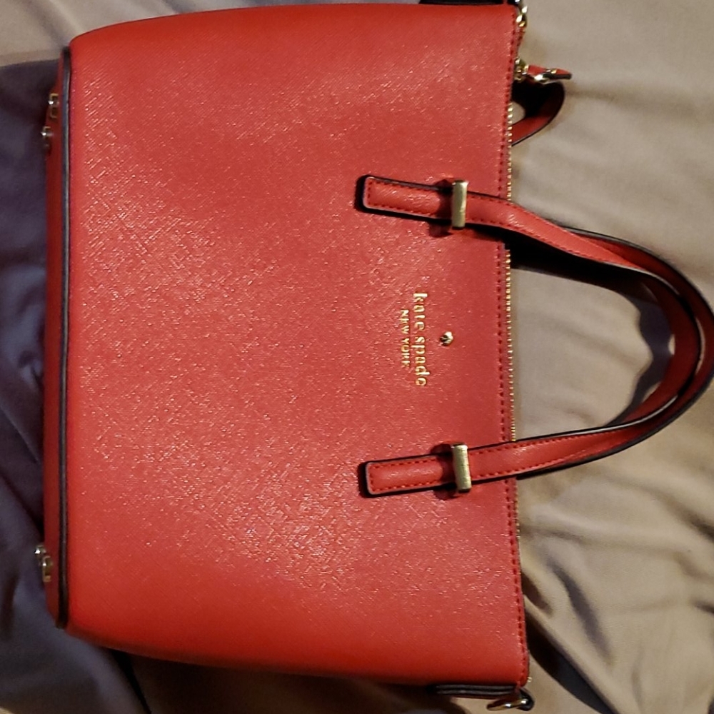 E.U.C. Kate Spade small handbag.